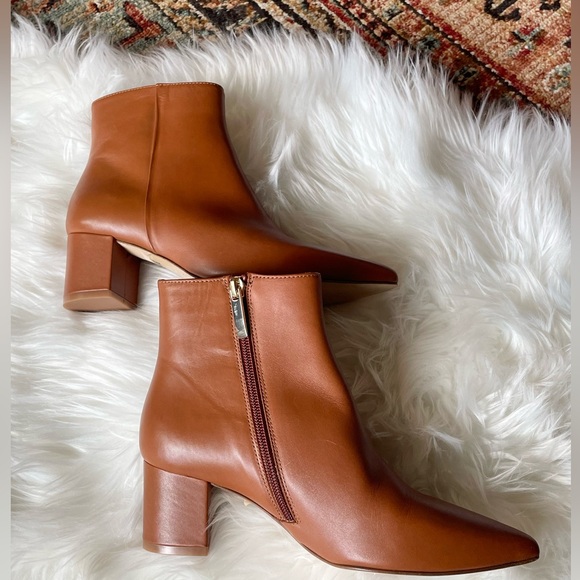L'Agence Jeanne II Leather Booties - Picture 10 of 12